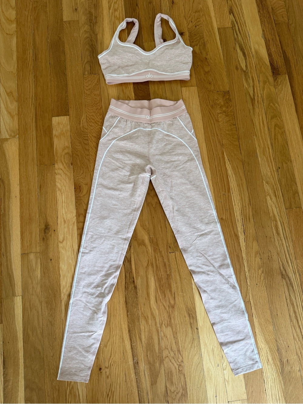 ALO Yoga Light Pink Leggings with Matching Sports Bra